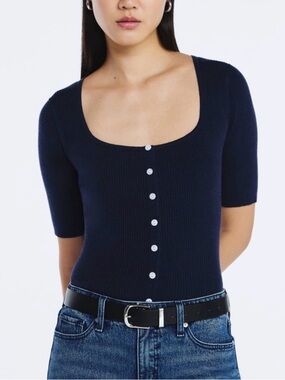 Scoop Square Neckline Cardigan Sweater with Short Sleeves Sz M NWT